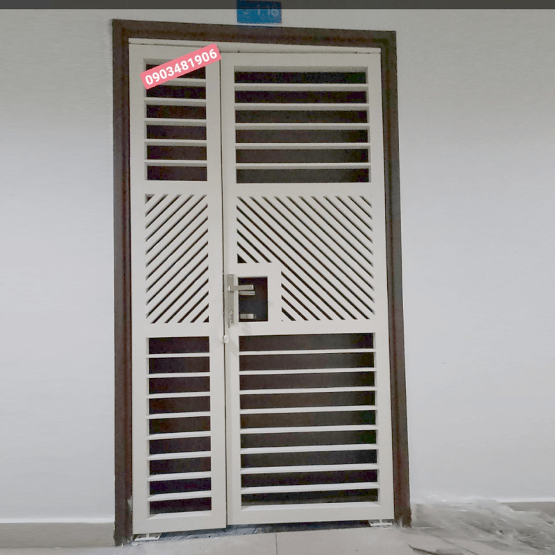 [LHS-10200] Cửa sắt chung cư Phú Gia Hưng - Gò Vấp LHS-10200