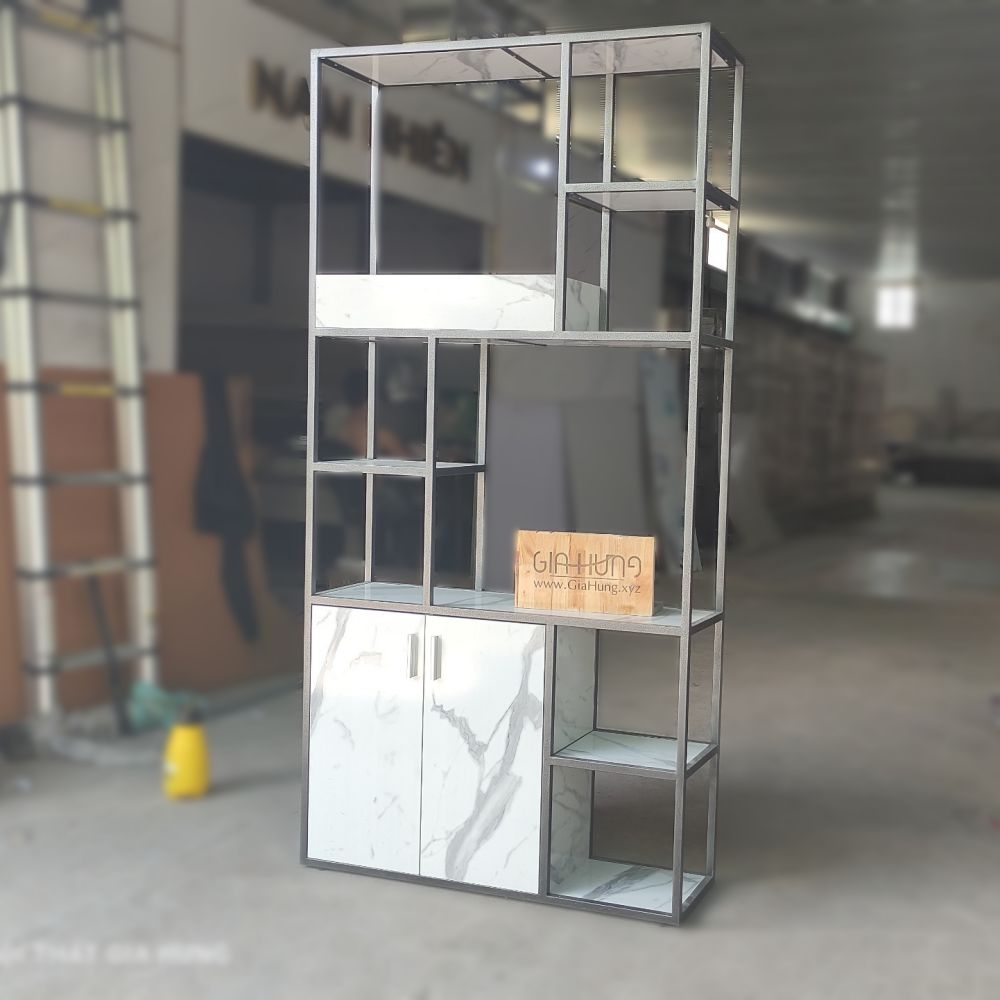 Kệ trang trí khung sắt mặt gỗ vân đá có tủ LHS-6450