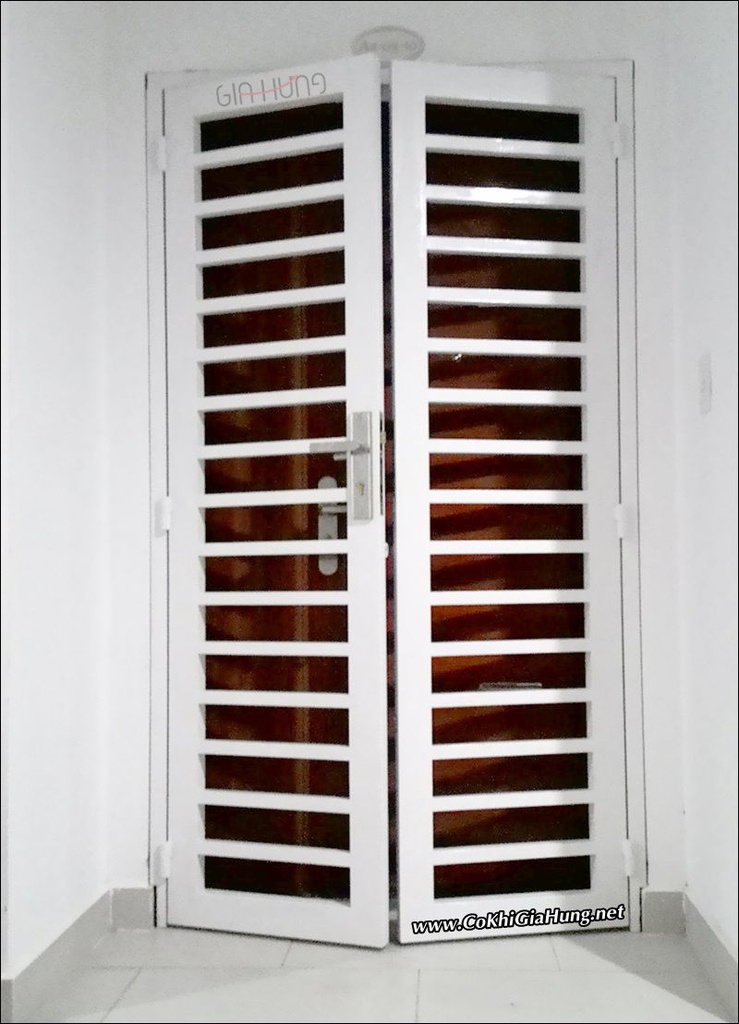 Cửa sắt chung cư sắt hộp tại LHS-8489 tại 4S Linh Đông - Thủ Đức