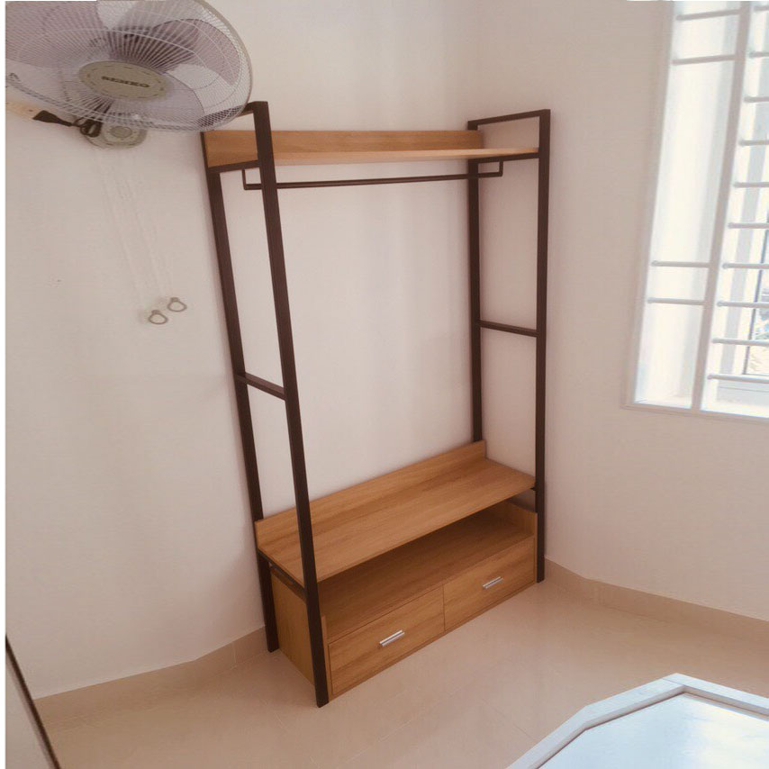 [LHS-4060] Kệ treo quần áo khung sắt mặt gỗ LHS-4060